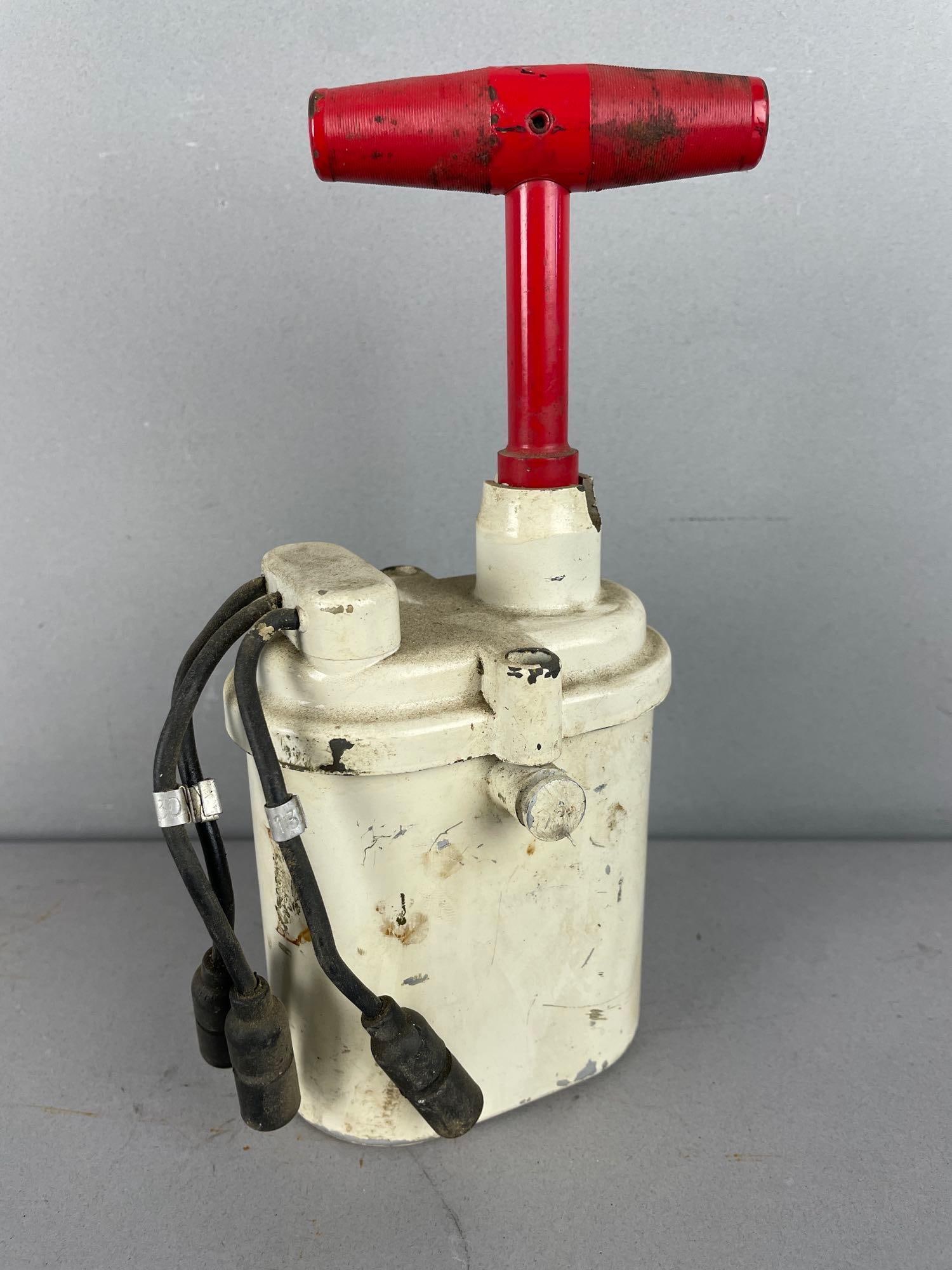 General Automatic U.S. Army 10 Cap Blasting Machine - 3