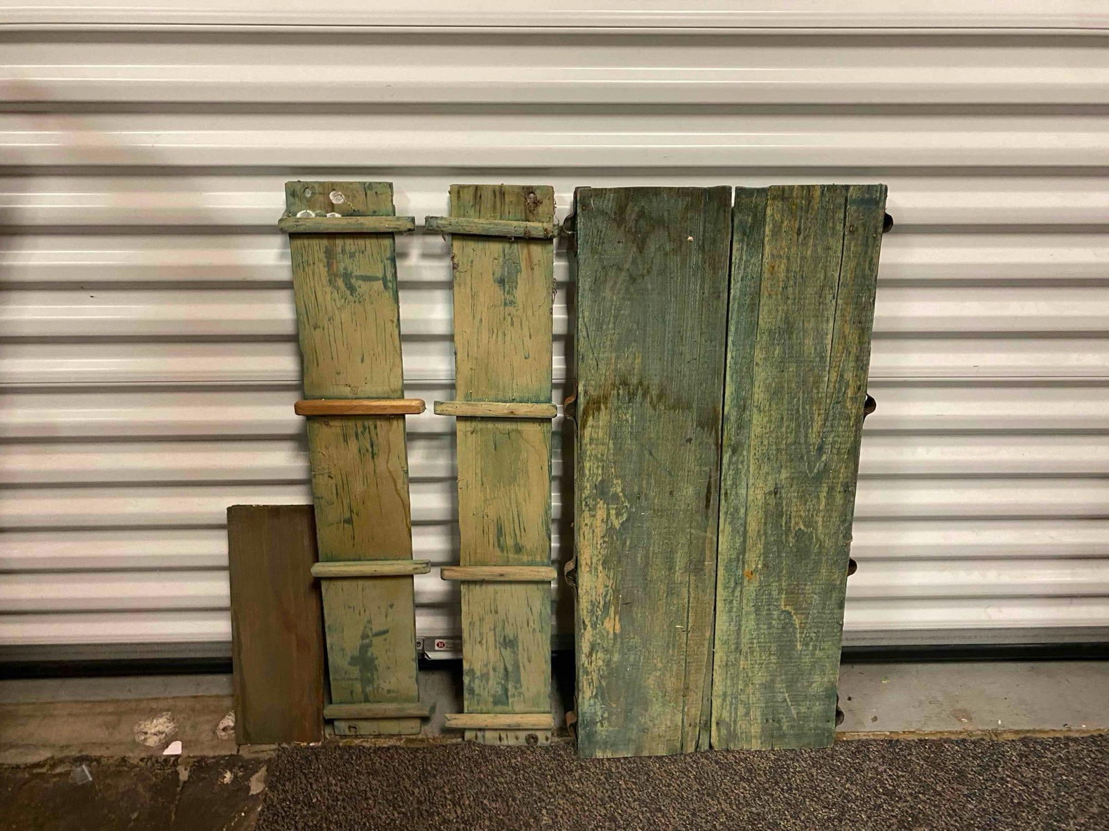 Antique Child Pull Wagon - 3