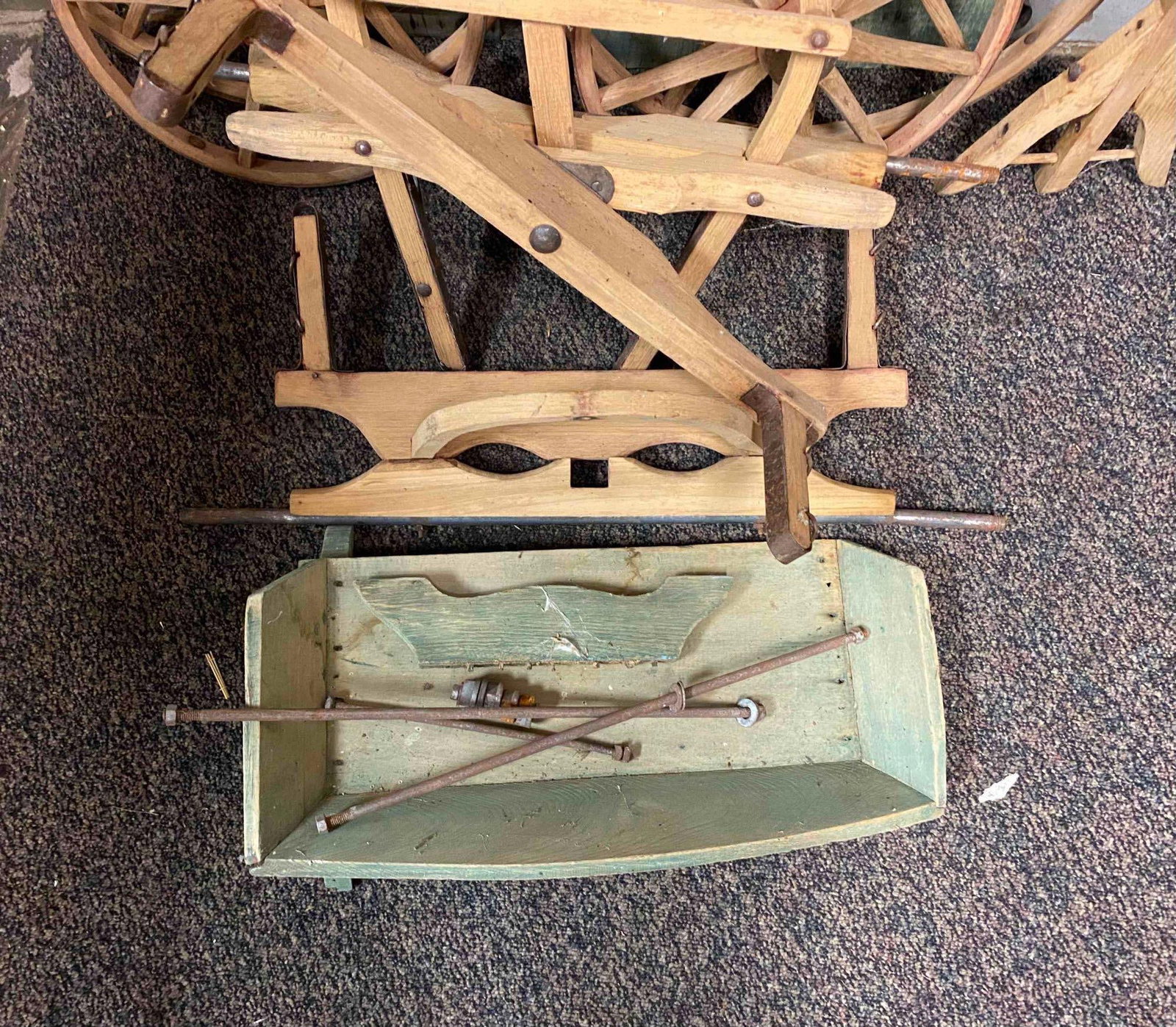 Antique Child Pull Wagon - 4