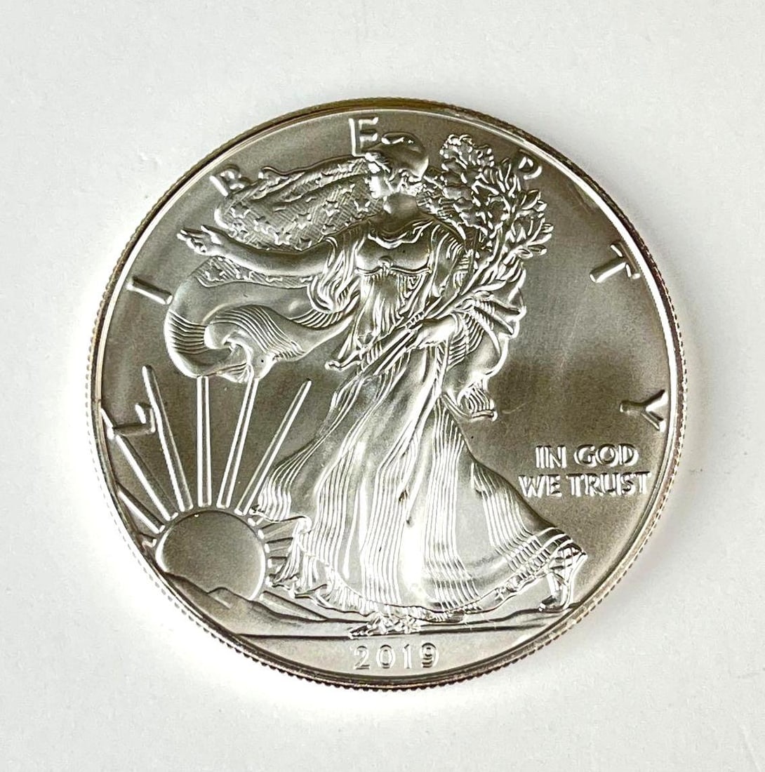 2019 US $1 American Silver Eagle 1 oz Fine Silver Coin: 2019 US $1 American Silver Eagle 1 oz Fine Silver Coin