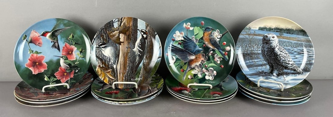 Group of Limited Edition Knowles Bird Plates: Includes 5 Jim Beaudoin stately owls, 11 Kevin Daniel encyclopedia brittanica birds of your garden collection, 8 1/2 inches