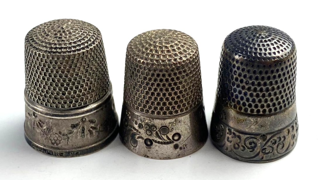 Group of 3 Antique Sterling Silver Thimbles (1 of 3)