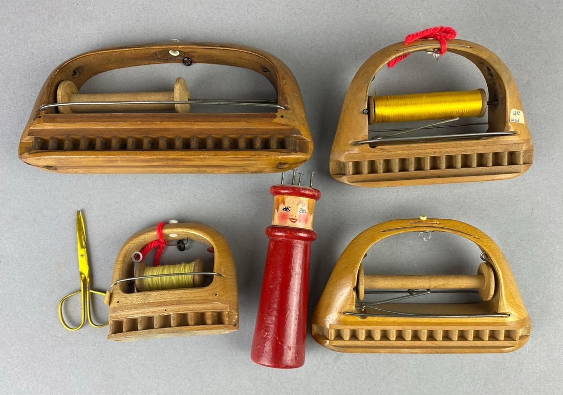 Group of 5 Vintage Wood Textile Shuttles and More (1 of 3)