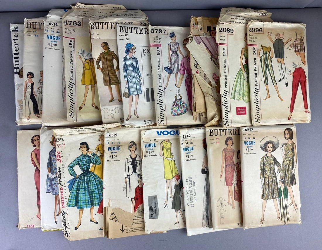 Group of Assorted 1940s Sewing Patterns (1 of 3)