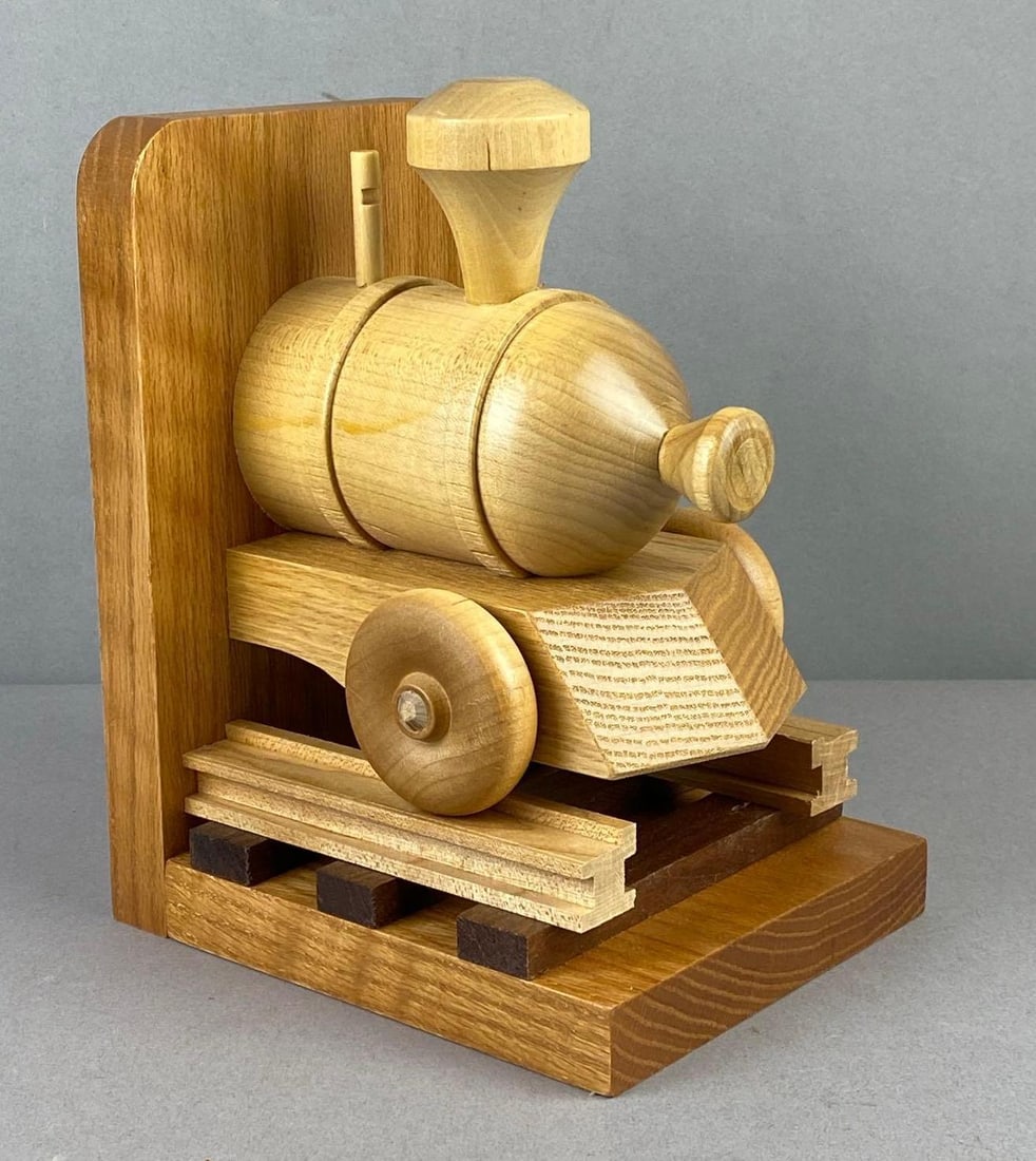 Oak Wood Train Bookend (1 of 4)
