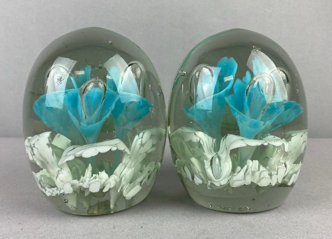 Group of 2 Art Glass Paperweights (1 of 3)