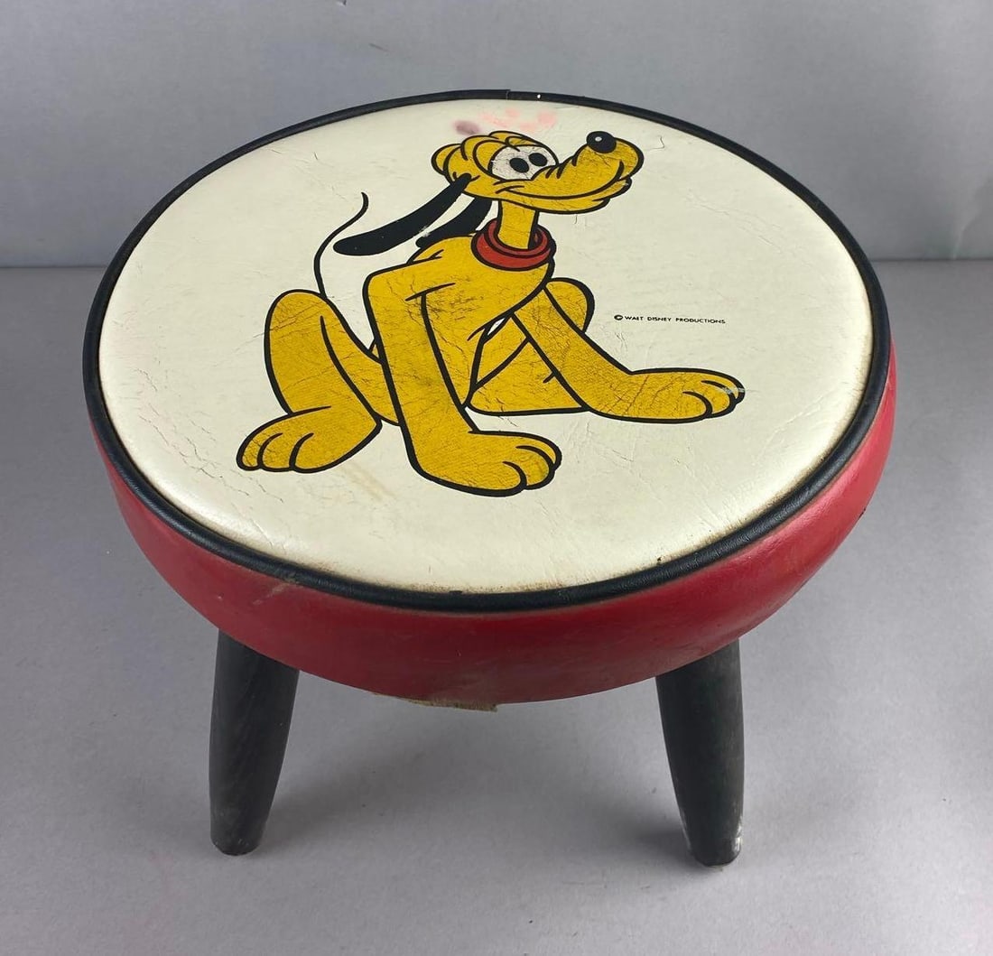 Vintage 1960s Walt Disney Pluto Children Stool: Measure H 10 x W 13 inches