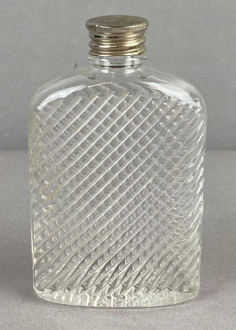 1920s Universal Glass Hip Flask (1 of 3)