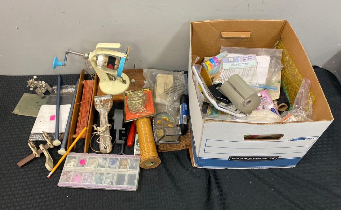 Group of Assorted Sewing/ Knitting Supplies (1 of 3)