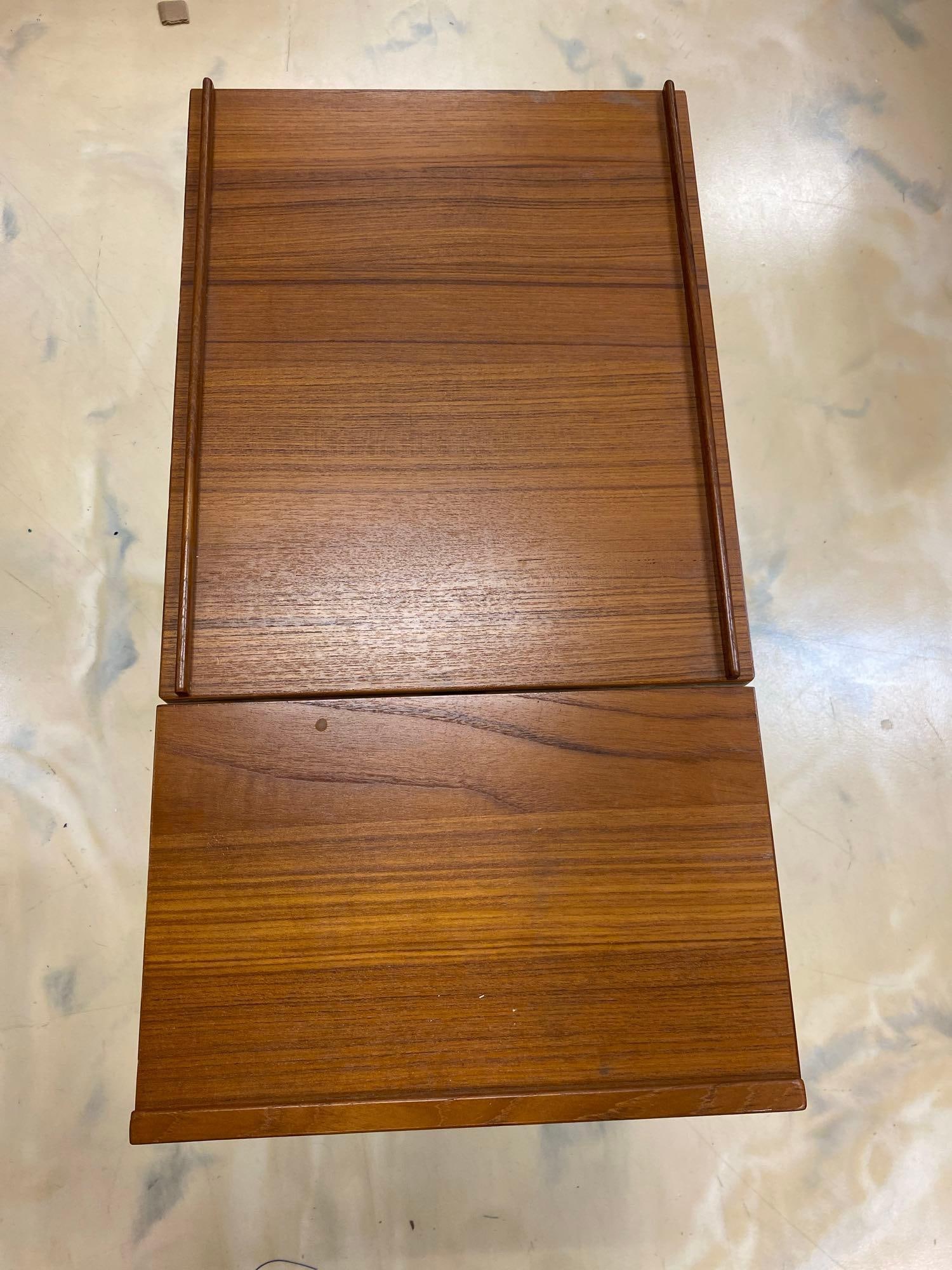 Mid Century Modern Rolling Side Table - 2