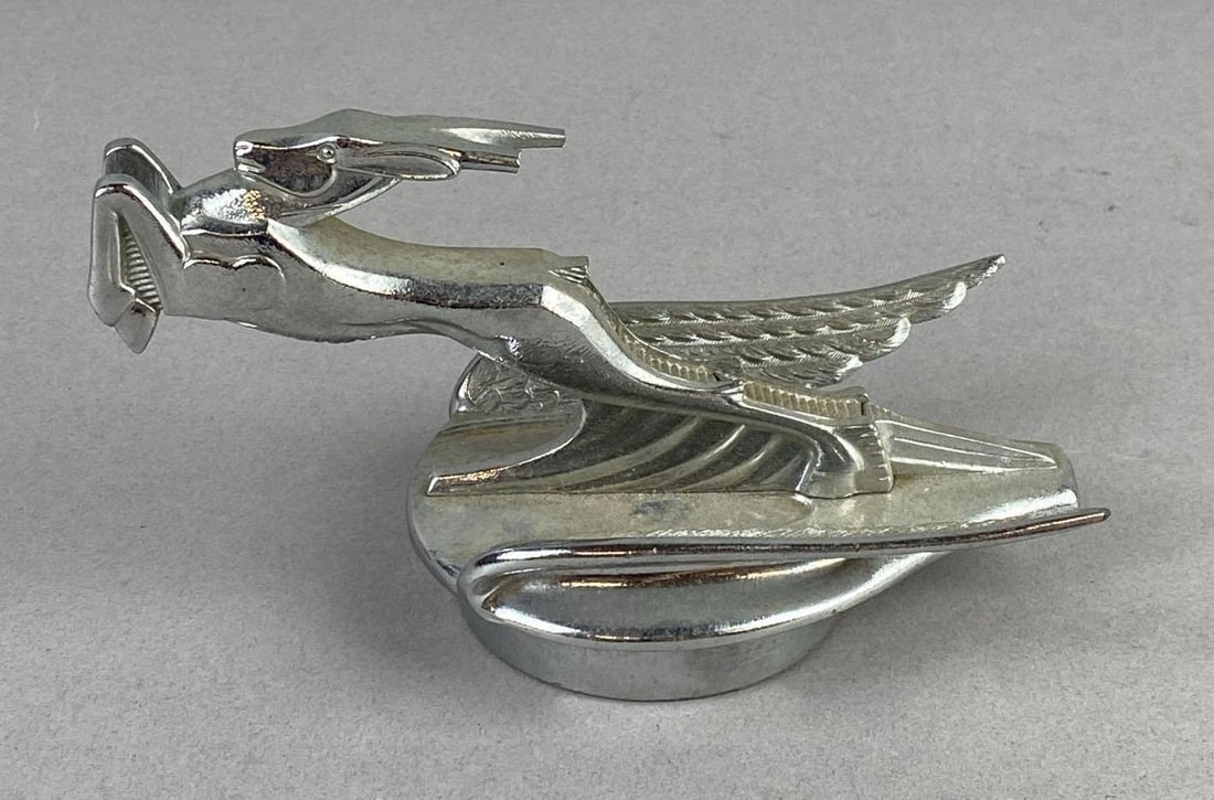 Vintage 1930s Chrysler Flying Gazelle Hood Ornament (1 of 4)