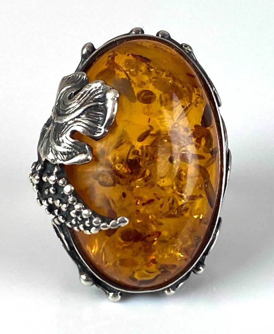 Sterling Silver Grapevine Motif Amber Ring: Size 6, amber measures 1 inches H