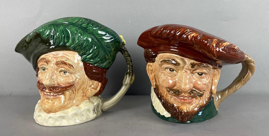 Group of 2 Vintage Royal Doulton Toby Jugs (1 of 4)