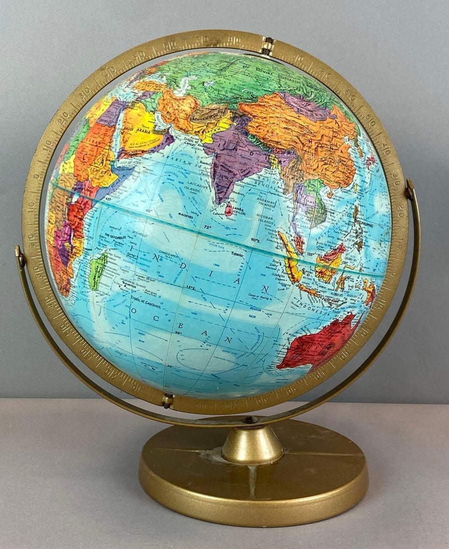 Replogle World Nation Series Earth Globe (1 of 2)