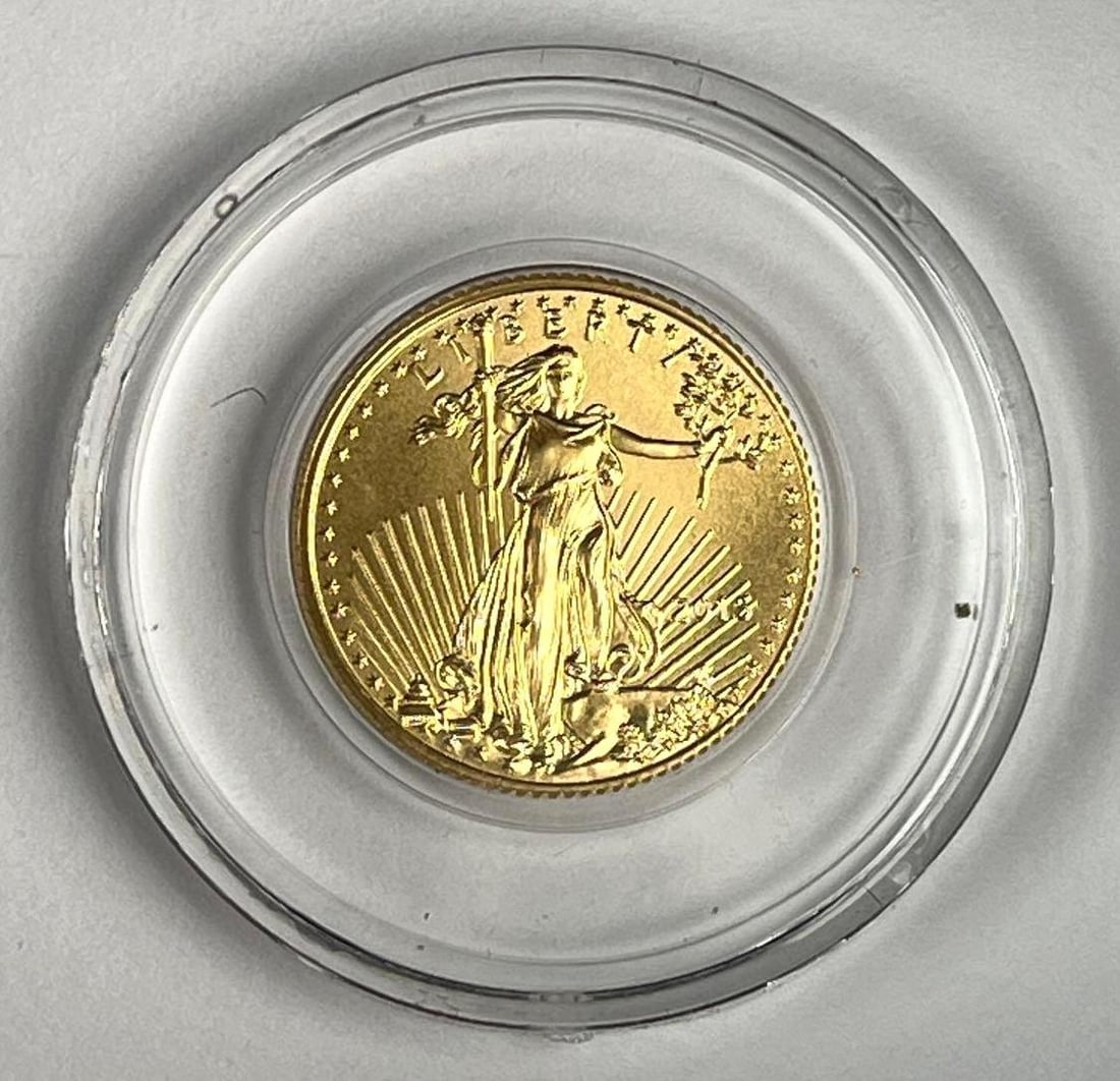 2015 US $5 American Gold Eagle 1/10th oz Fine Gold Coin: 2015 US American Gold Eagle 1/10th oz Fine Gold Coin