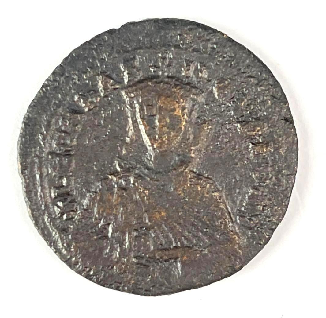 AE Follis Leo VI The Wise Constantinople Mint (1 of 3)