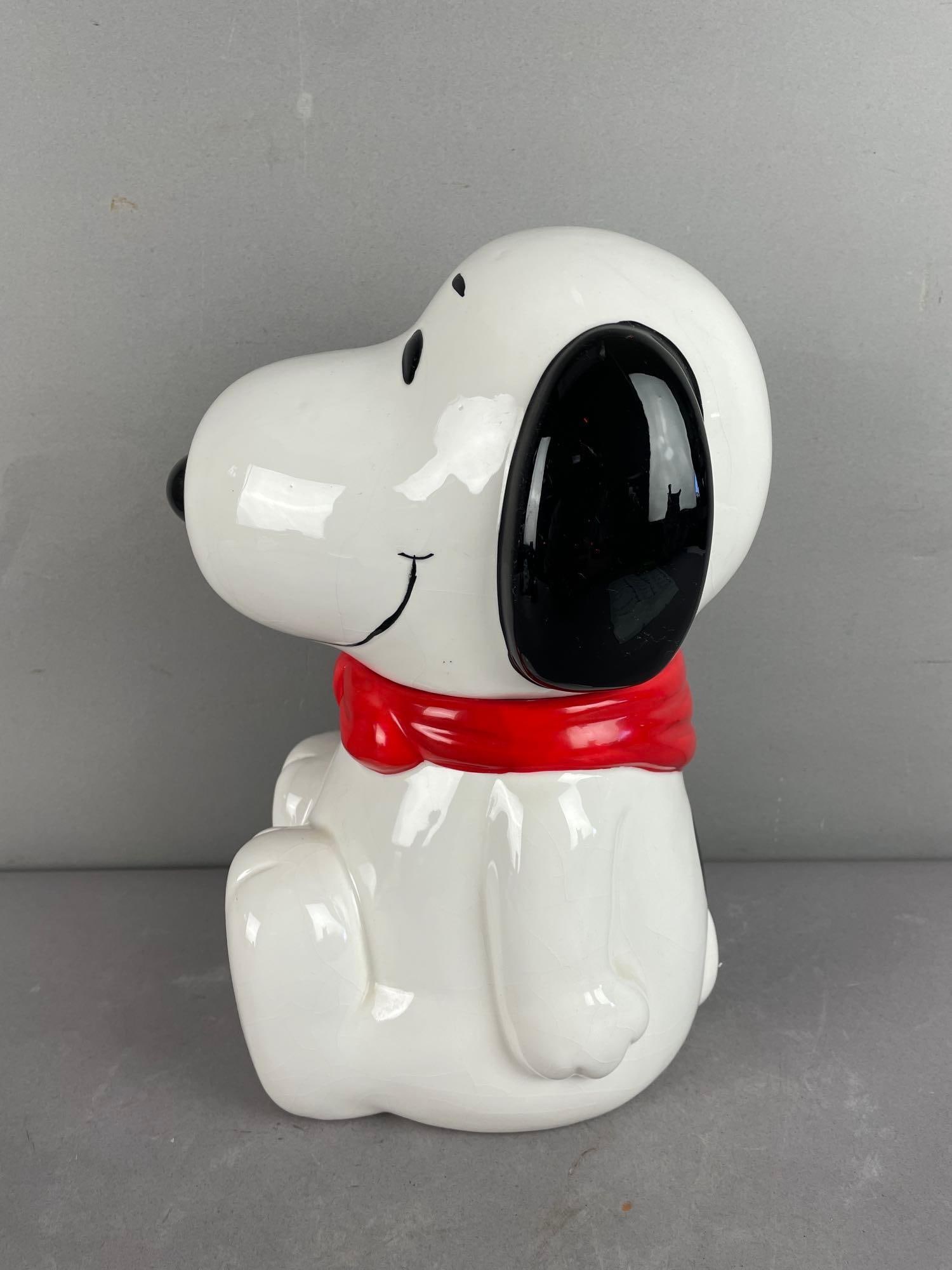 Benjamin and Medwin Peanuts Snoopy Ceramic Cookie Jar - 2