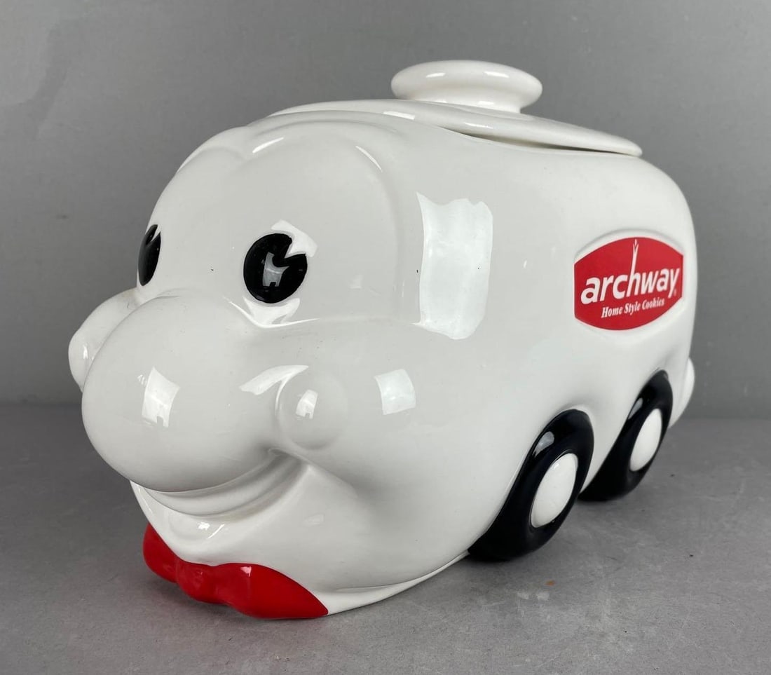 Archway Home Style Cookies Advertising Ceramic Cookie Jar: Measures 6 1/2 inches x 9 1/2 inches x 5 3/4 inches