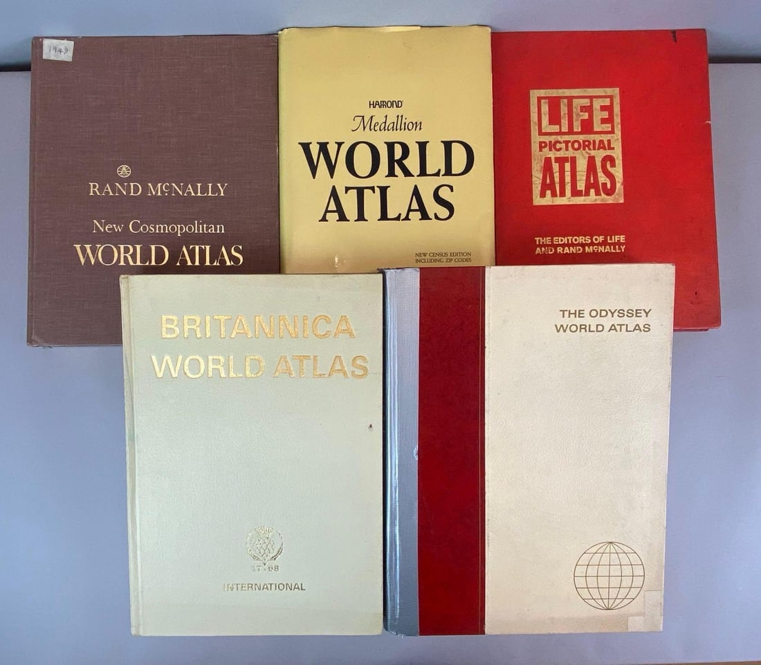 Group of 5 Vintage Atlas Hardcover Books (1 of 2)