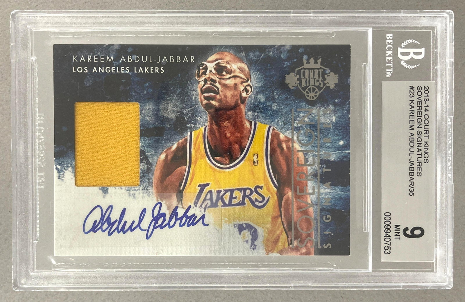 2013 - 14 Court Kings Sovereign Signatures Auto Jersey Kareem Abdul-Jabbar #23 28/35 BGS 9 Auto 10 (1 of 2)