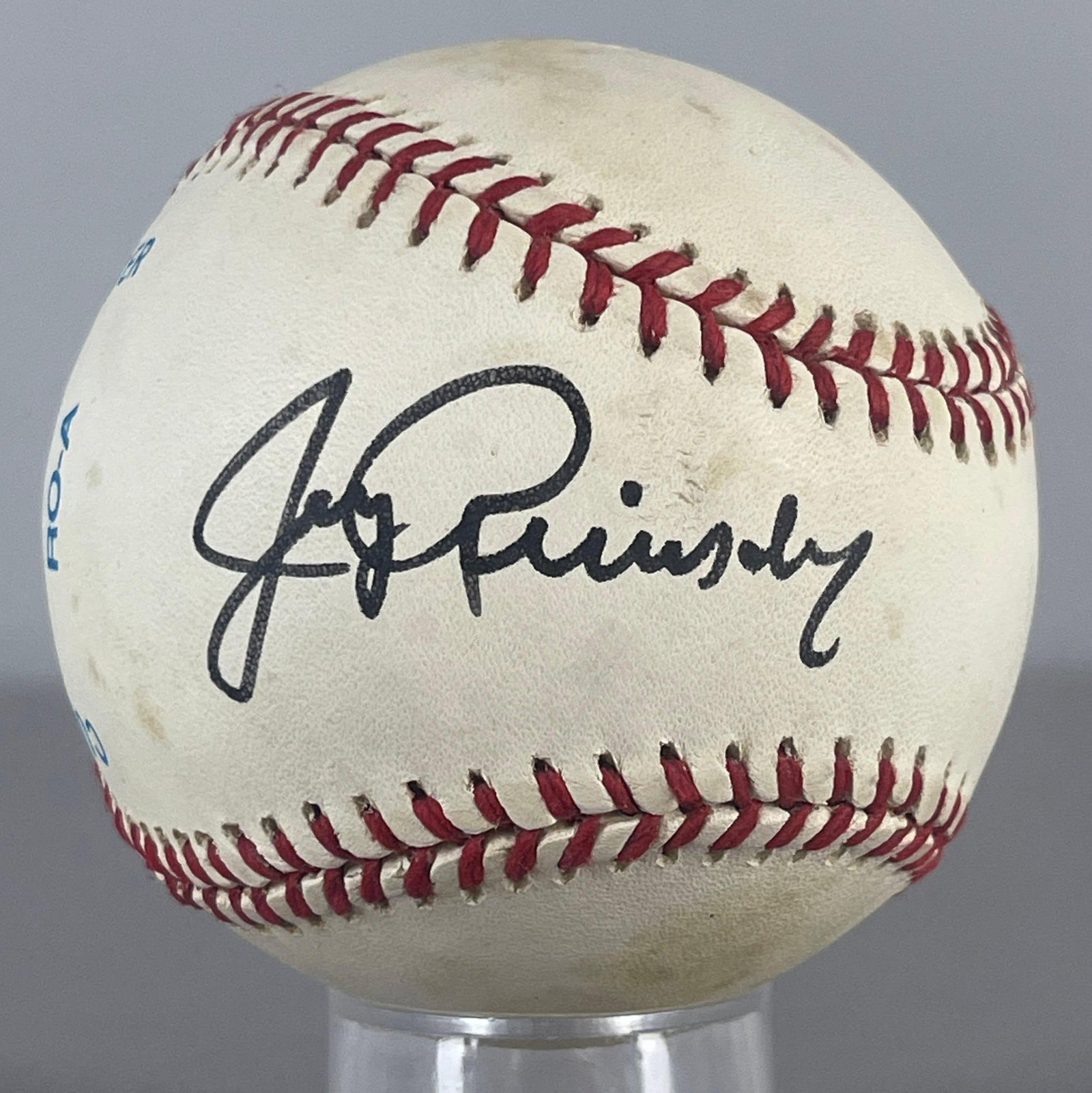 Jerry Reinsdorf Signed Official AL Rawlings Baseball with JSA COA: Autographed Jerry Reinsdorf, with JSA COA, Chicago Owner NBA Chicago Bulls, and MLB Chicago White Sox, Case included