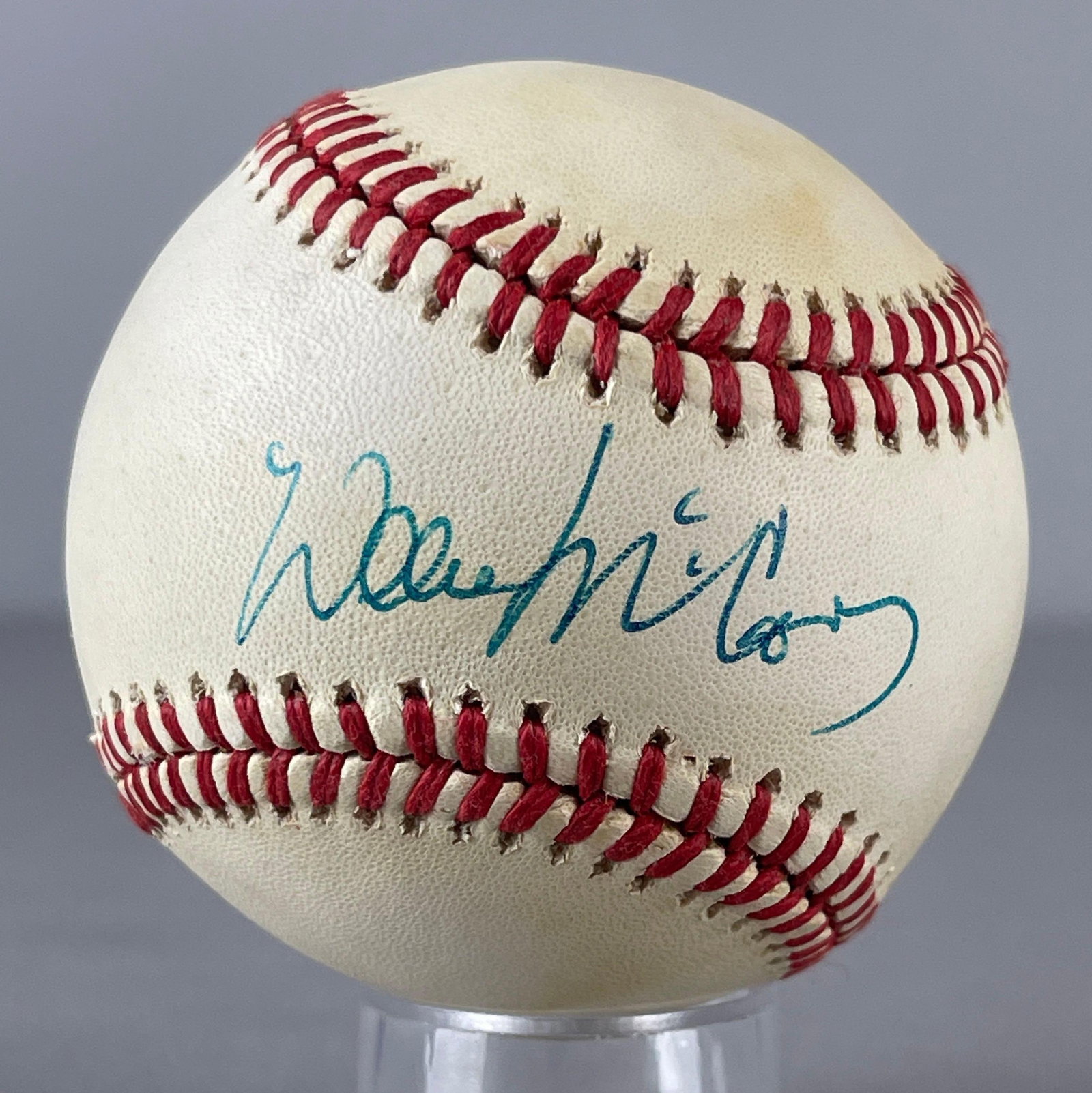 Willie McCovey Signed Official MLB Rawlings Baseball with JSA COA: Autographed Willie McCovey, with JSA LOA, Case included