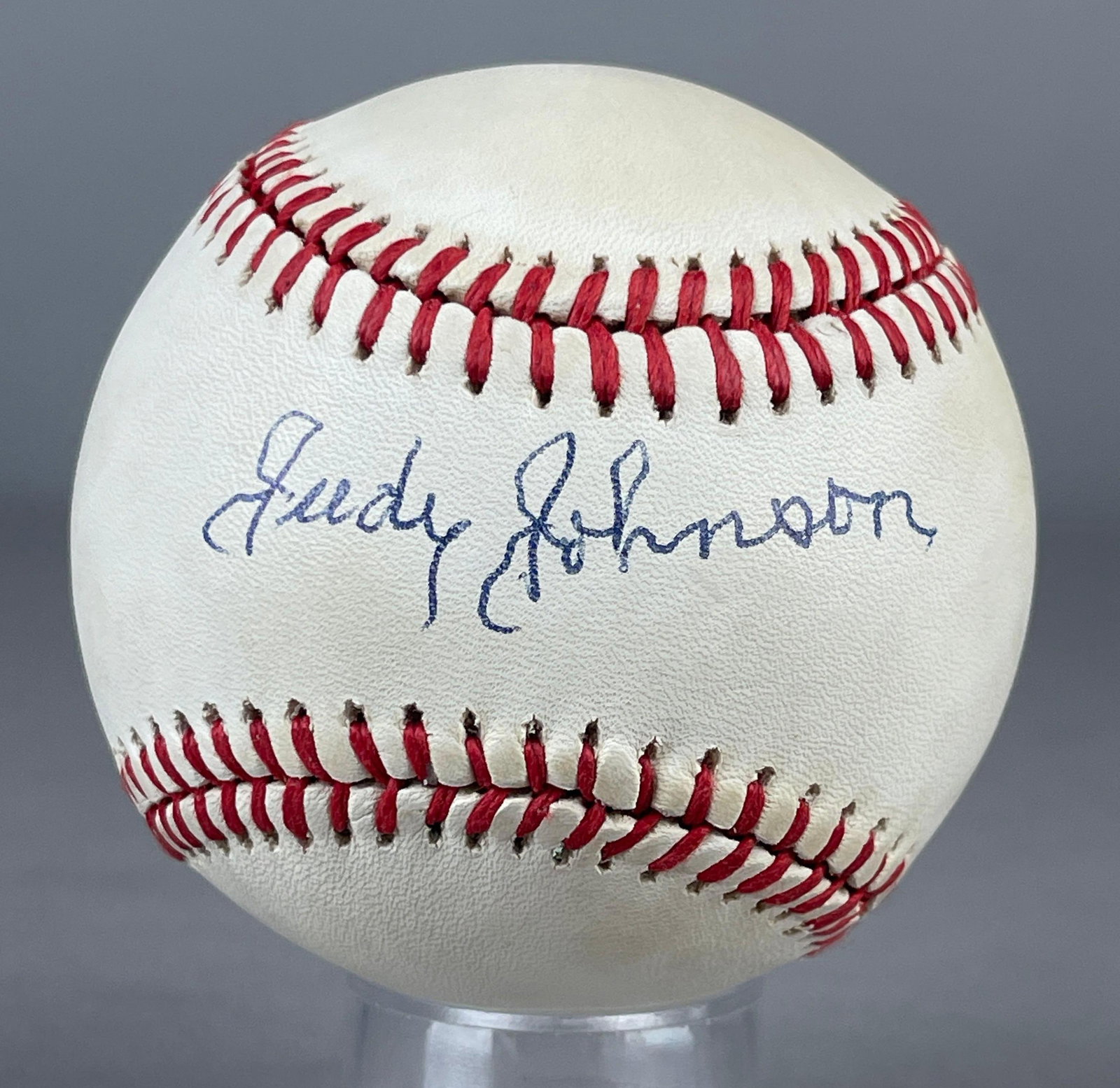 Judy Johnson Signed Official MLB Rawlings Baseball with JSA COA: Autographed Judy Johnson, with JSA LOA, Case included