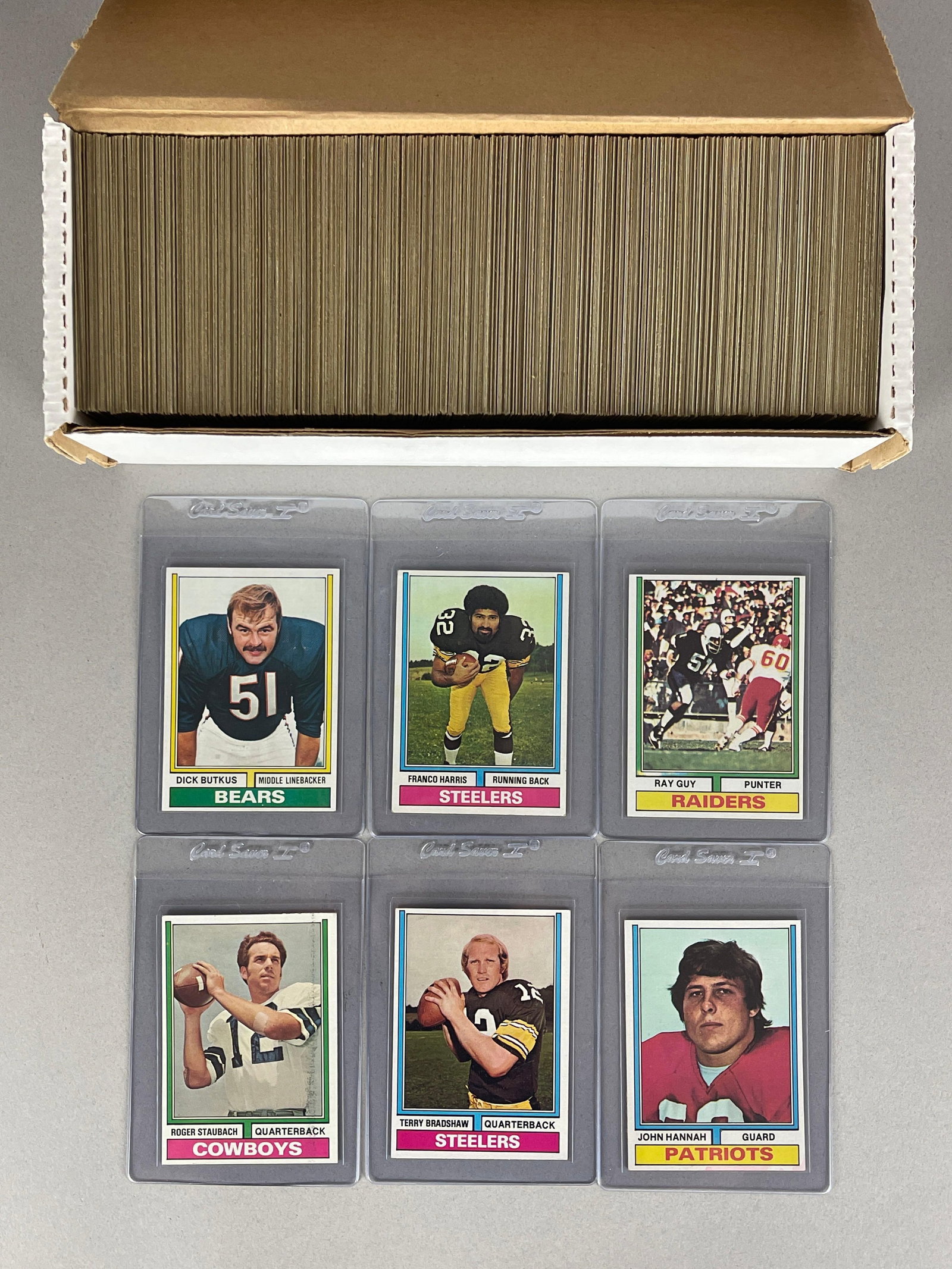1974 Topps Football Complete Set with Team Checklists: Conditions vary, Mainly Mid - High grade, Overall nice looking set, Details in final photo