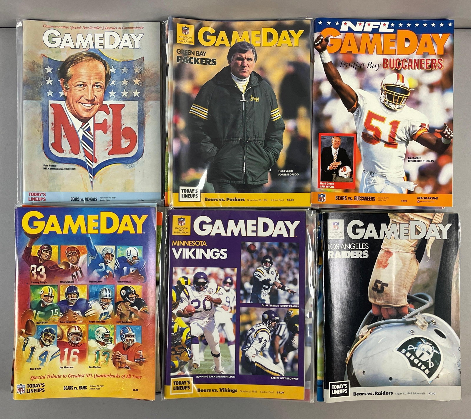 40 - 1986 - 94 Chicago Bears NFL Game Day Programs: 28 - Different Magazines, Great conditions