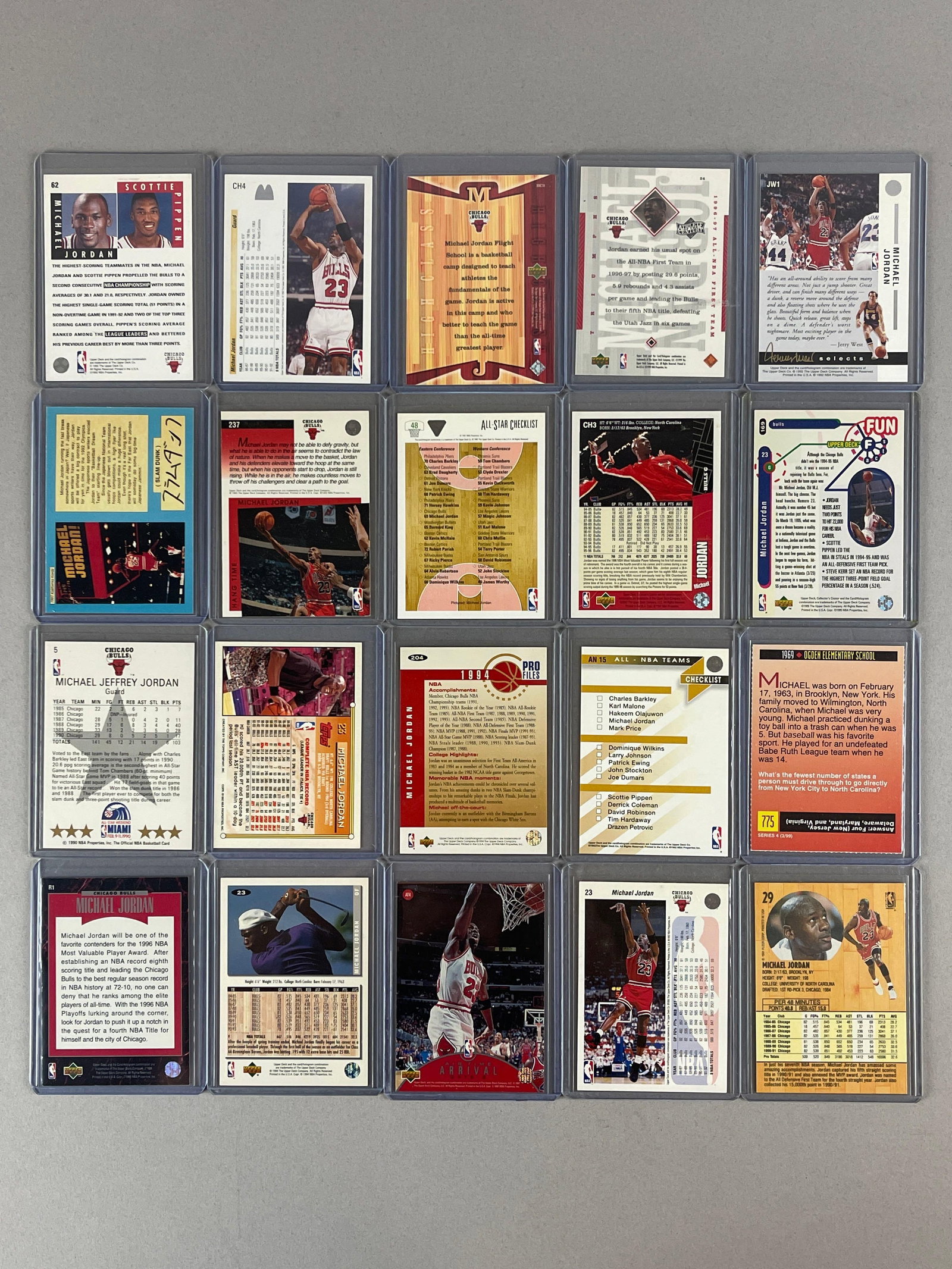 20 - Michael Jordan Cards with Inserts - 2