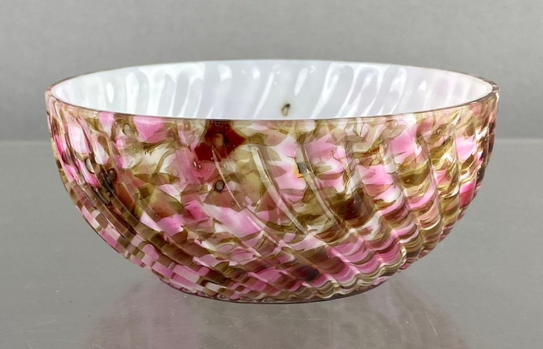 Antique End of Day Swirl Design Glass Bowl: Measure 4 inches in diameter.