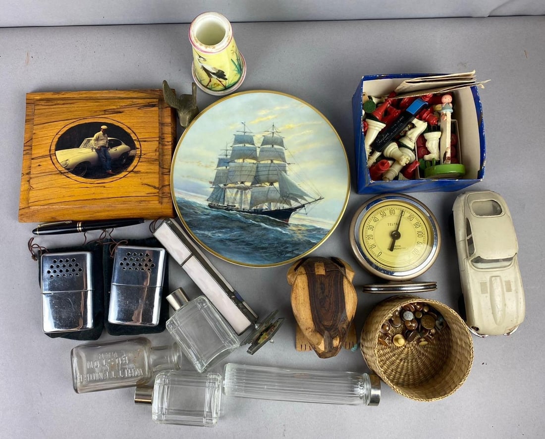 Group of Assorted Vintage Items: Includes Hand Warmers, plate, and more. Largest measures 8 inches in diameter