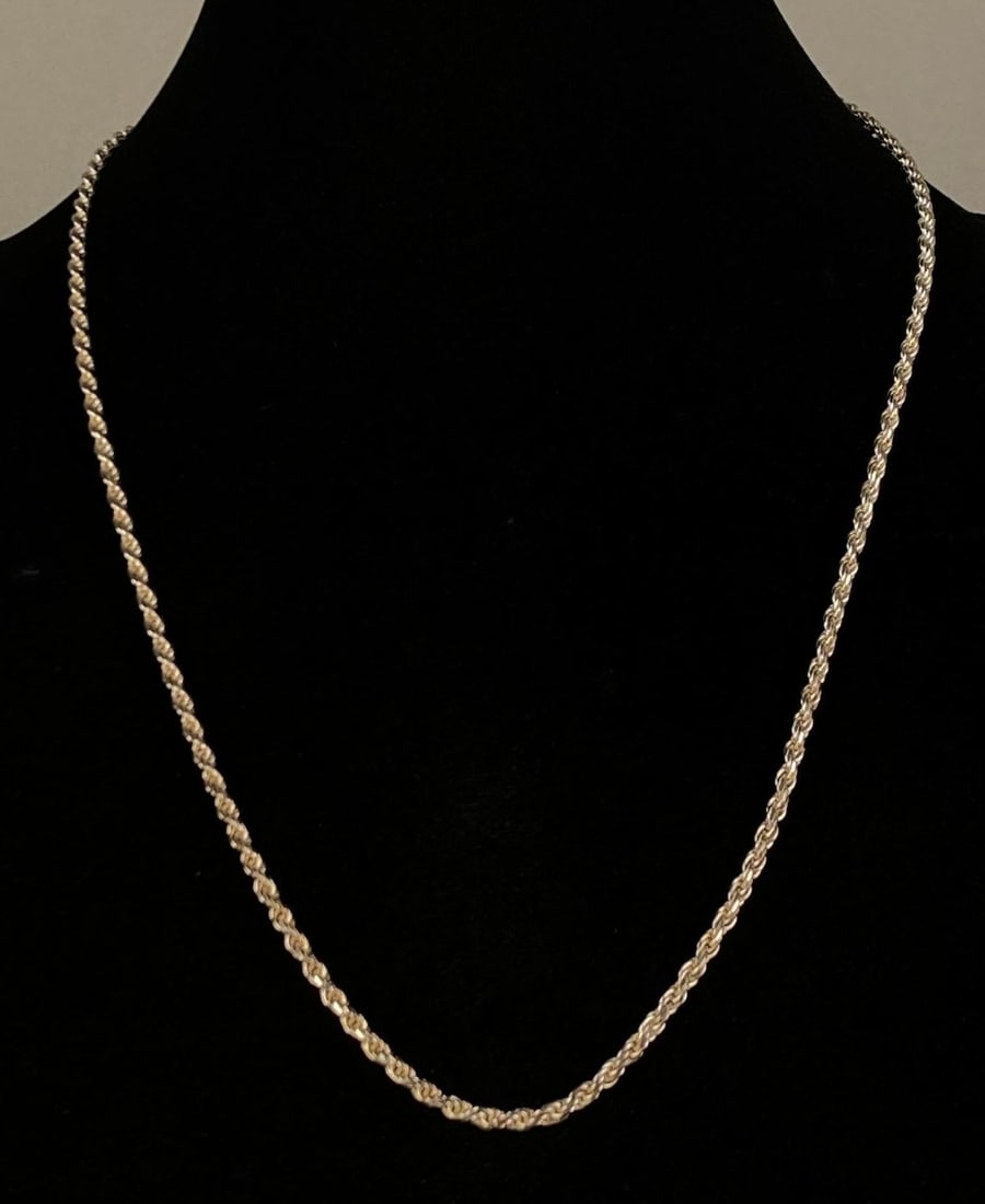 BS Signed Italian Sterling Silver Rope Twist Chain Necklace: measures 24 inches in length