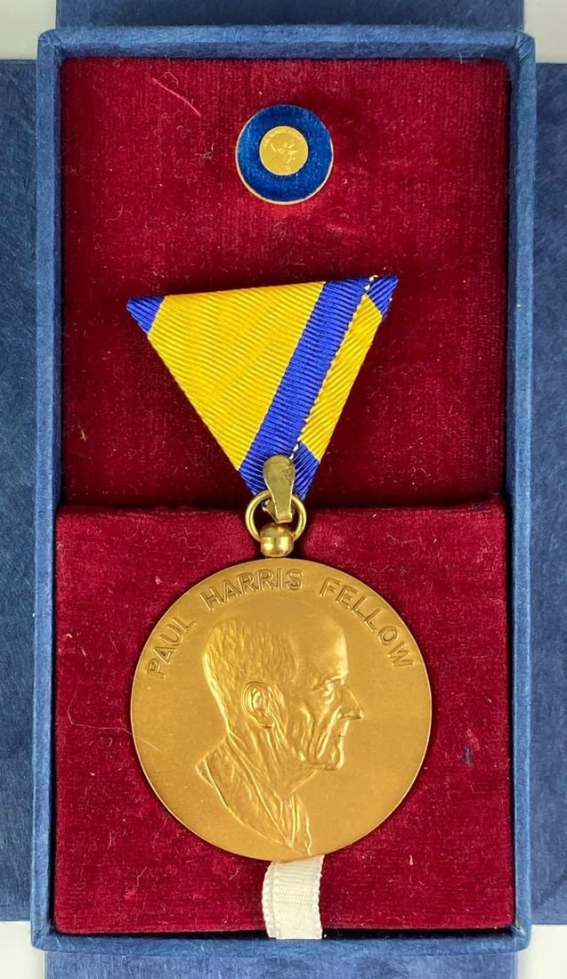 Rotary Paul Harris Fellow Donation Award Medal: Box measures 6 inches H x 3 inches W x 1 inches D