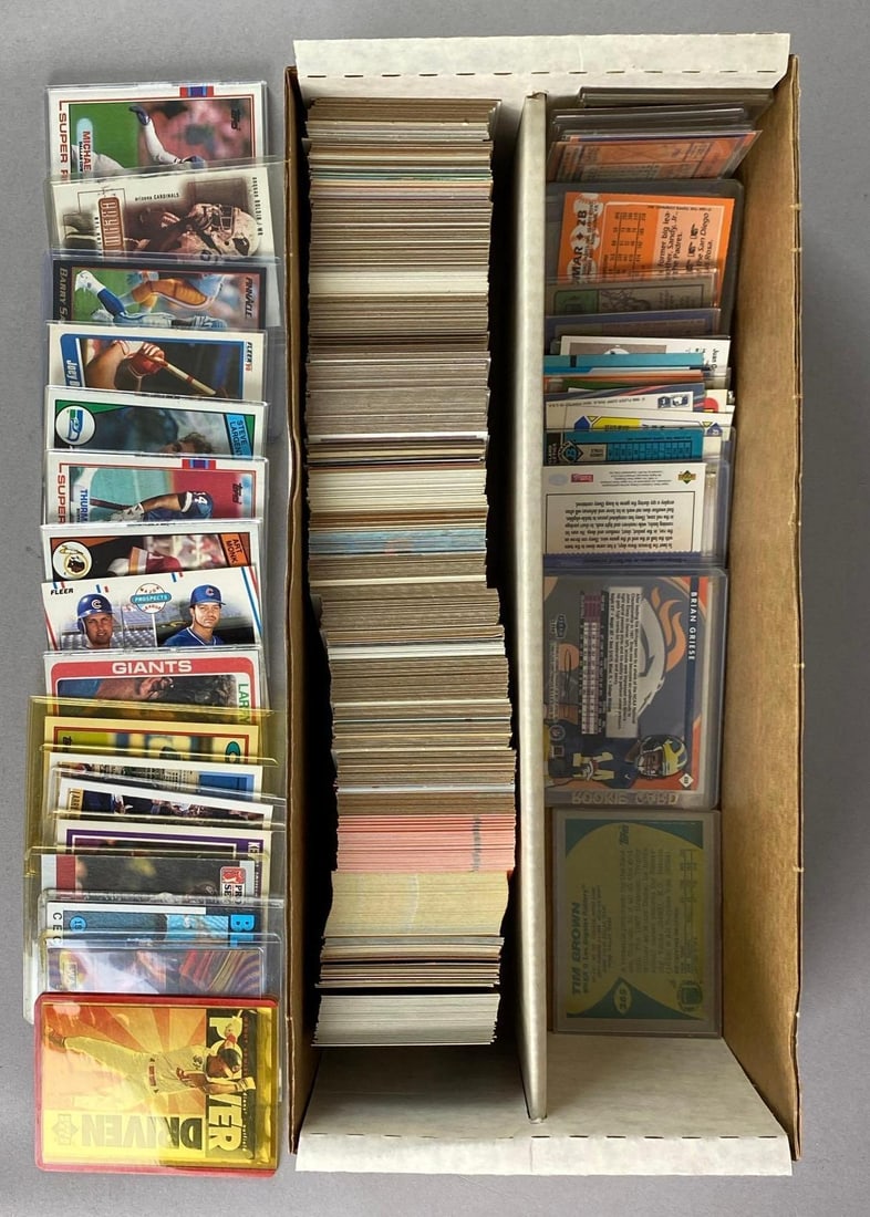 Group of 600+ Assorted Sports Trading Cards (1 of 3)