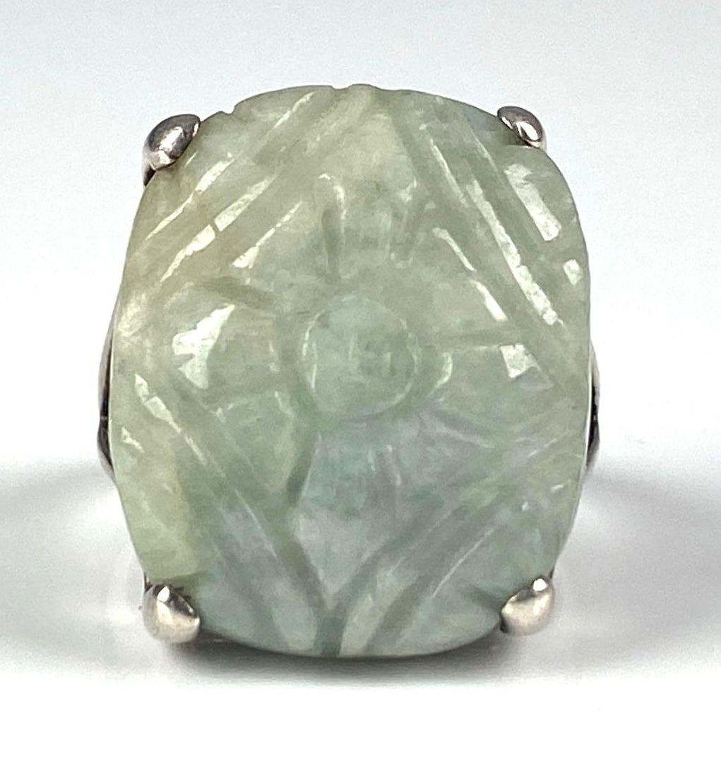 Sterling Silver Carved Jade Ring: Size 9