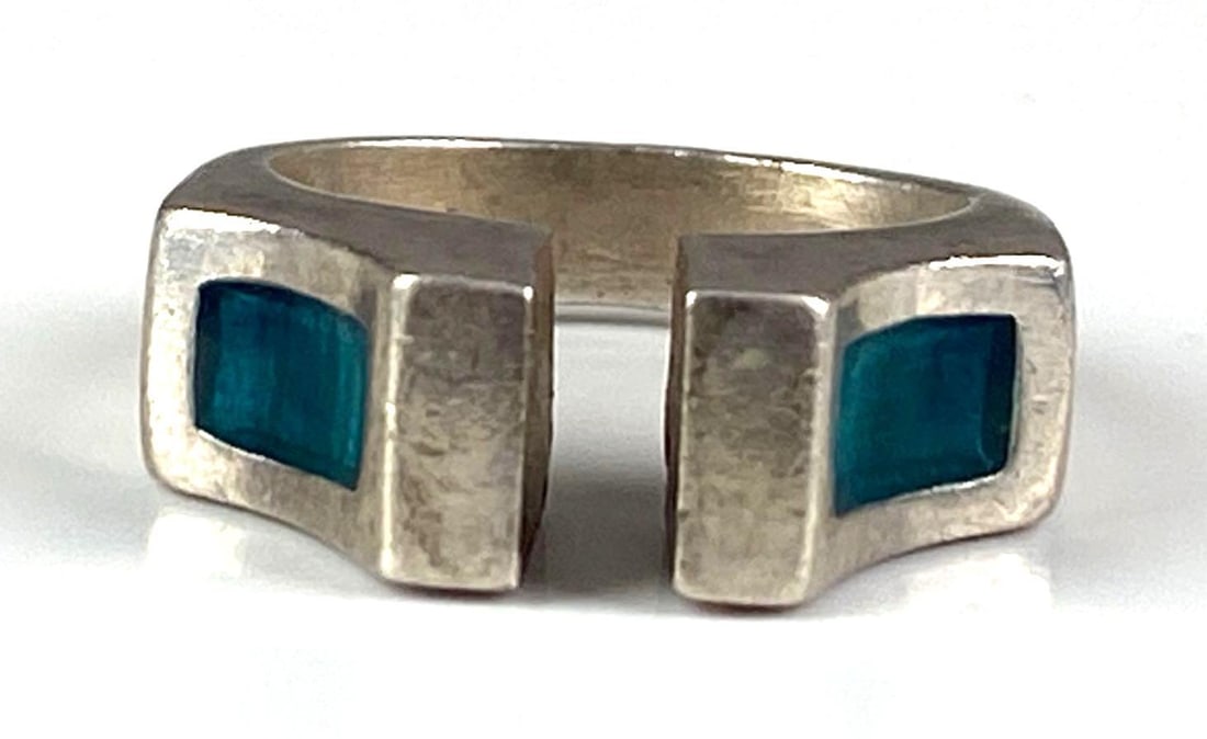 Brunel Signed Sterling Silver Blue Enamel Ring: Size 6