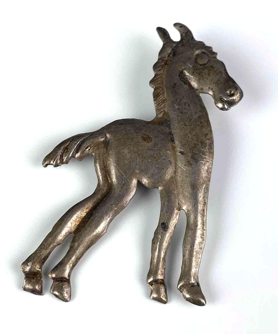 Sterling Silver Horse Brooch: Measures 2 inches H x 1 1/2 inches W