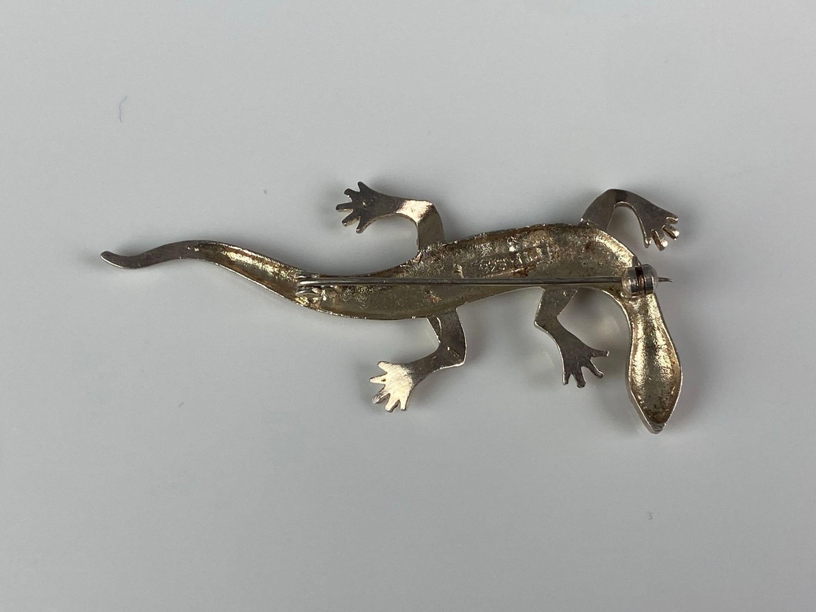 ND Signed Sterling Silver Crawling Lizard Brooch - 2
