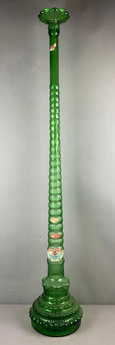 Vintage 1970 Chianti Italian Wine Genie Bottle: Measures 45 inches tall.