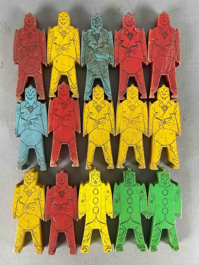 Group of Vintage Bill Ding Wood Stacking Clowns: Some wear and chips, measure 4 1/2 inches tall