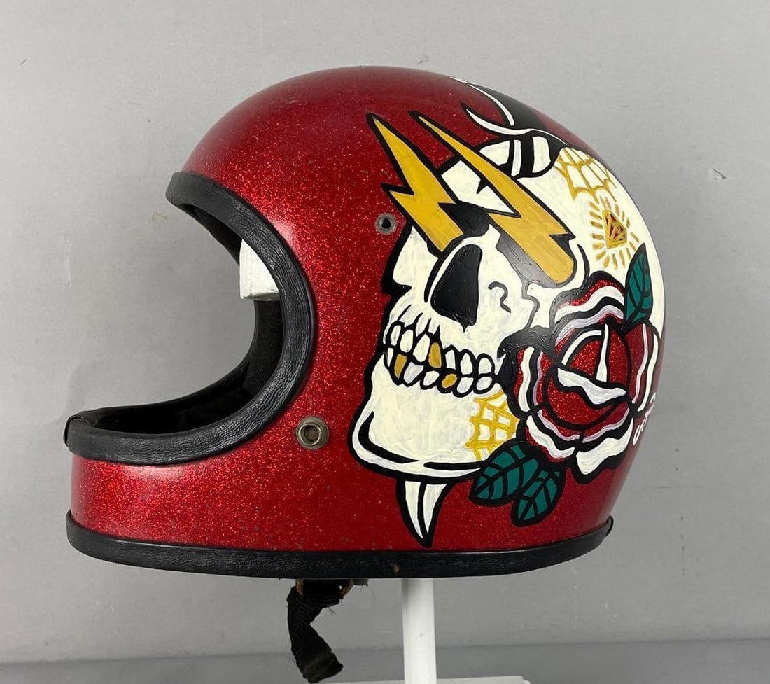 Vintage Hand-Painted Skull Red Glitter Motorcycle Helmet (1 of 5)