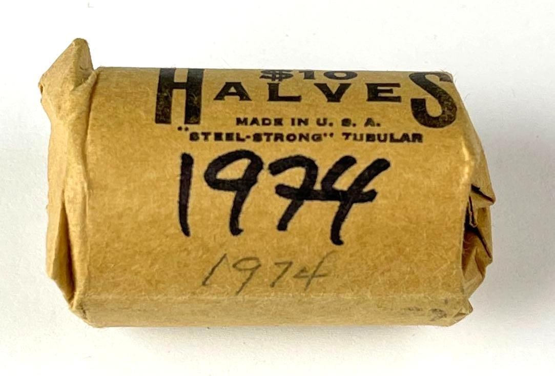 Group of 20 1974 Kennedy Half Dollars in a $10 Roll: Group of 20 1974 Kennedy Half Dollars?in a $10 Roll
