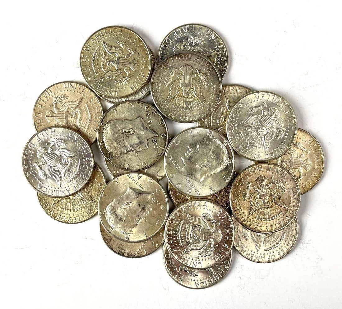 Group of 20 1964 Kennedy 90% Silver Half Dollars: Group of 20 1964 Kennedy 90% Silver Half Dollars