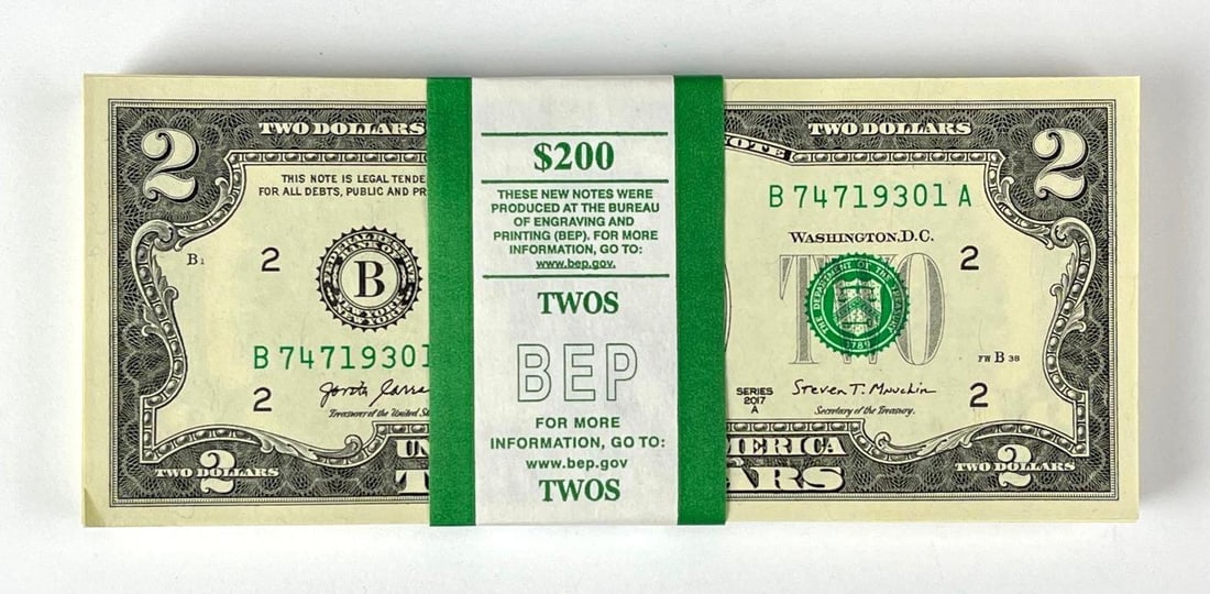 Group of 100 2017 US Mint $2 Consecutive Serial Numbered Bills (1 of 2)