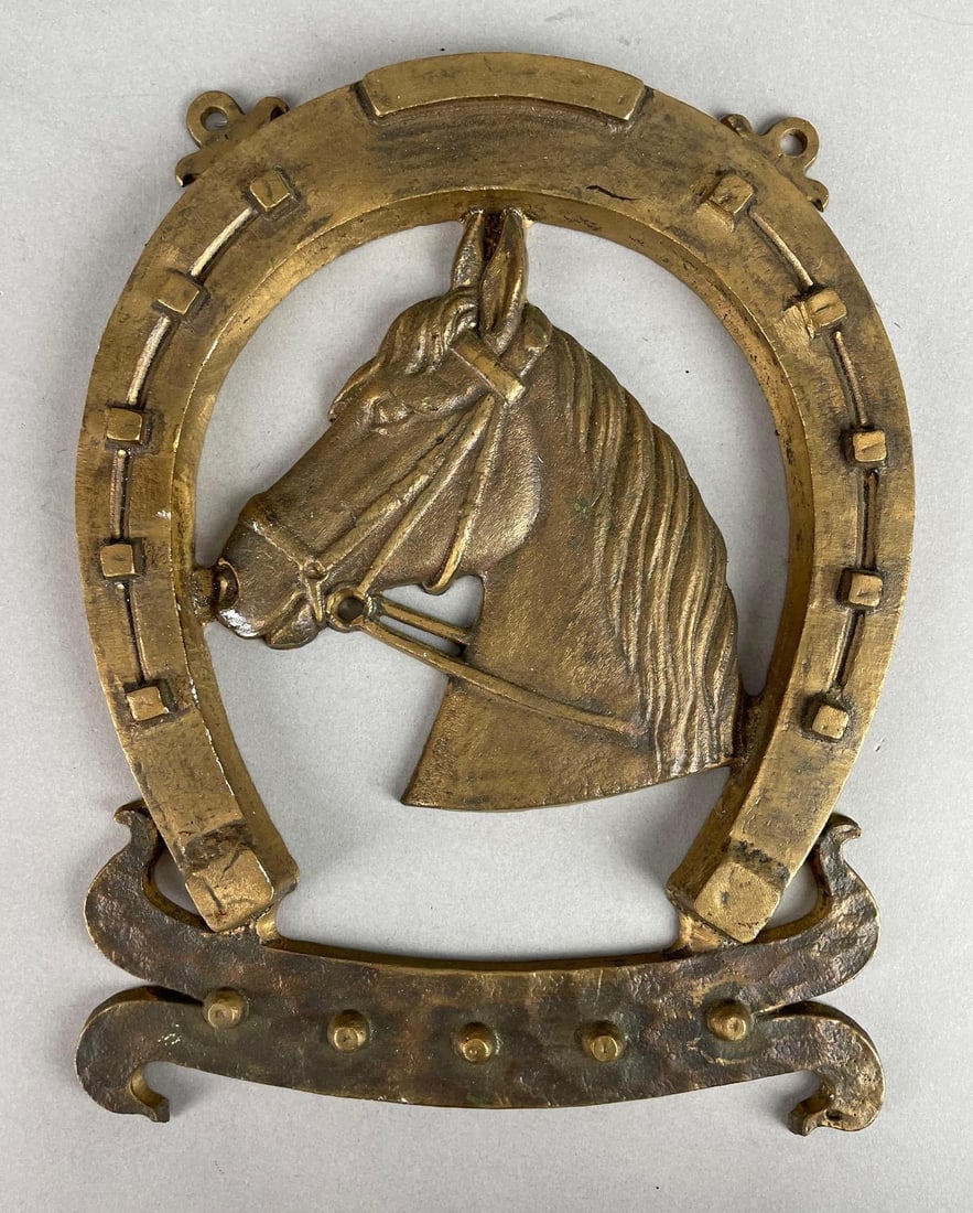 Vintage Brass Horseshoe Wall Plaque (1 of 2)