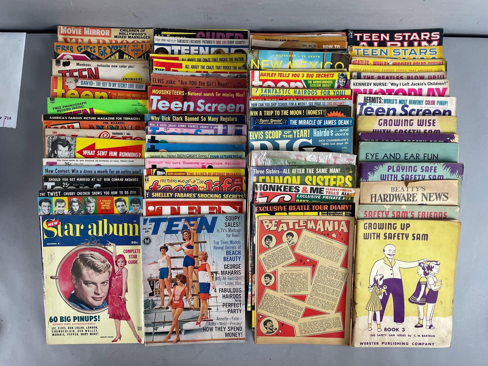 Group of 1960s Teen Magazines: Includes the Monkees, teen pinups, date book, the twist and more