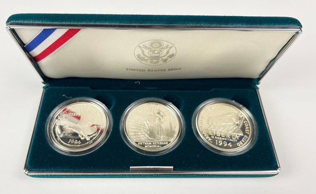 1994 US Mint US Veteran Commemorative Silver Proof Dollar Three Coin Proof Set (1 of 6)