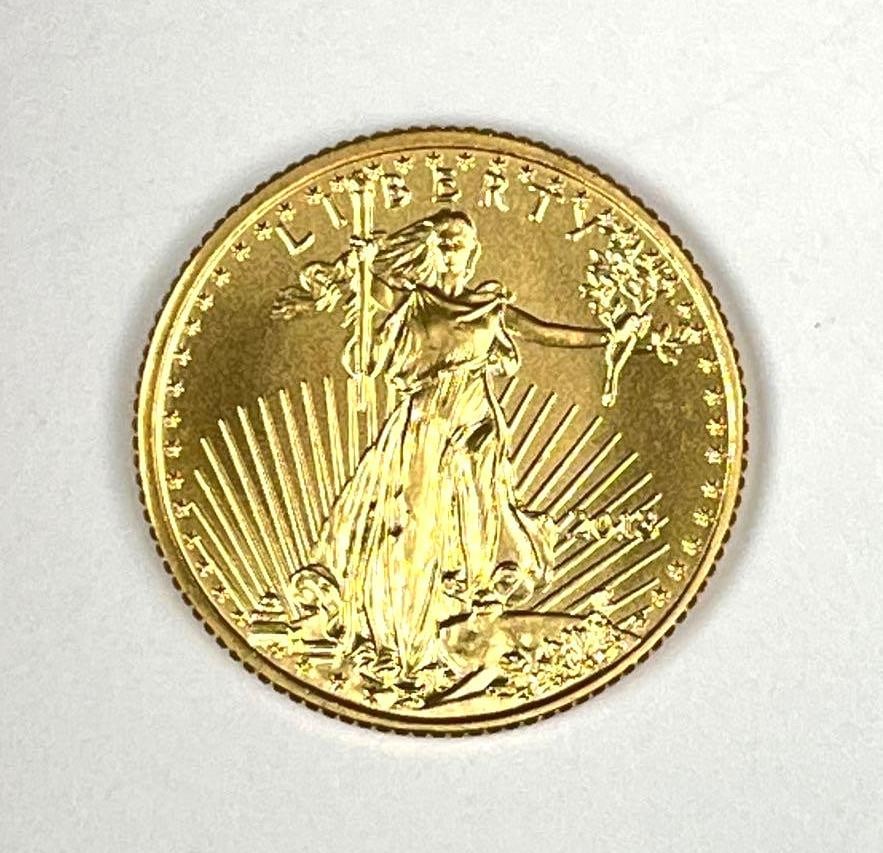 2013 US $5 American Gold Eagle 1/10th oz Fine Gold Coin (1 of 2)