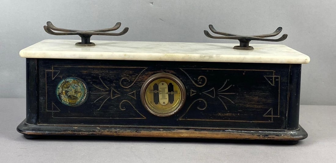 Antique Henry Troemner Pharmaceutical Balance Scale (1 of 7)